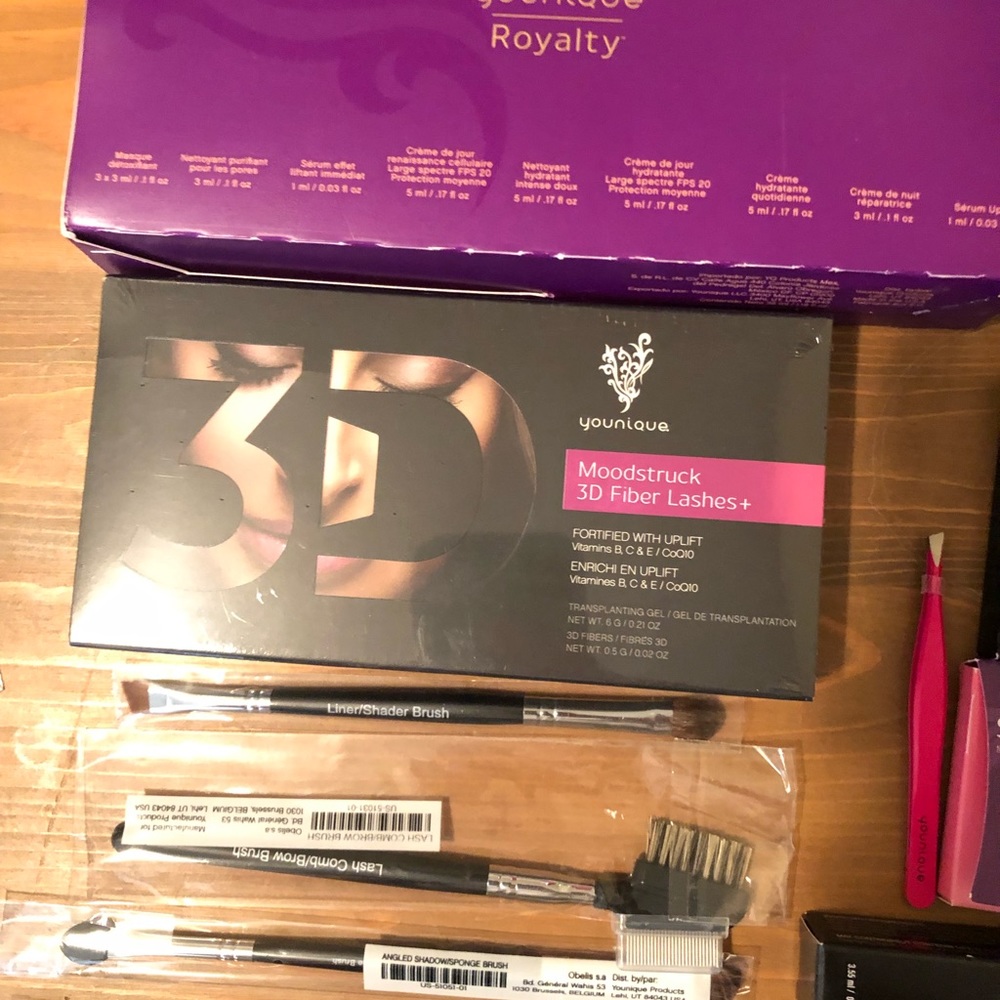 Younique products*not a presenter*